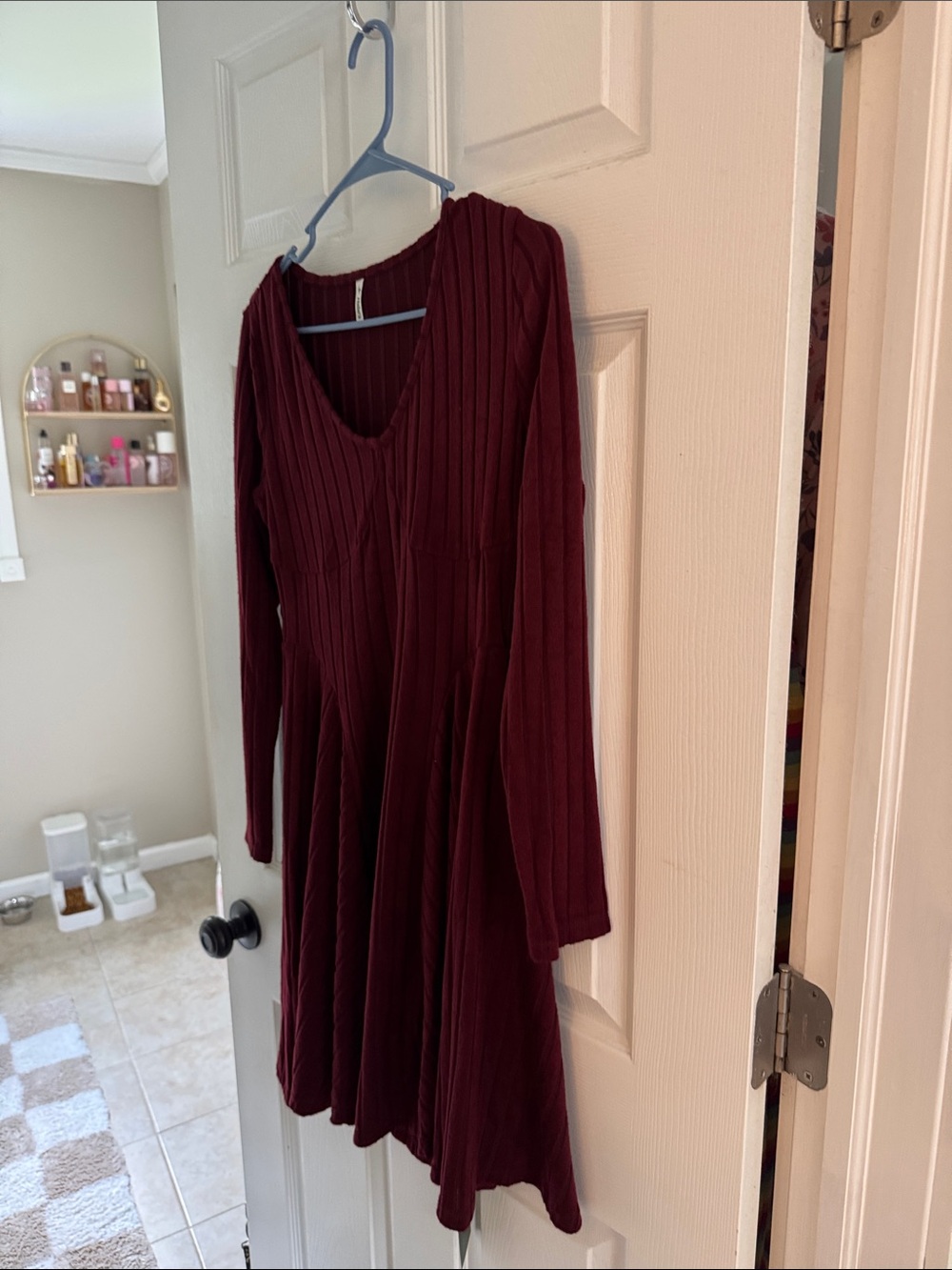 HALARA Ribbed Midi Dress in Wine